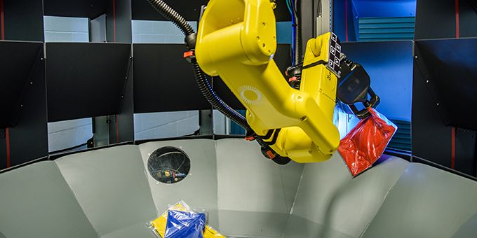 AI-powered SORT systems in E-Commerce Fulfillment