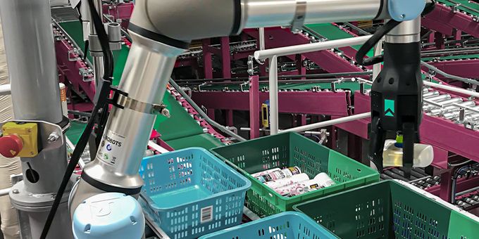 Implementing Piece-Picking Robots into Micro-Fulfillment Centers