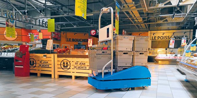 Mobile Robot Revolutionizes Work in Supermarkets