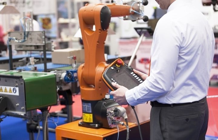 Case Study Evaluation of an Auditory Alert for an Autonomous Mobile Robot