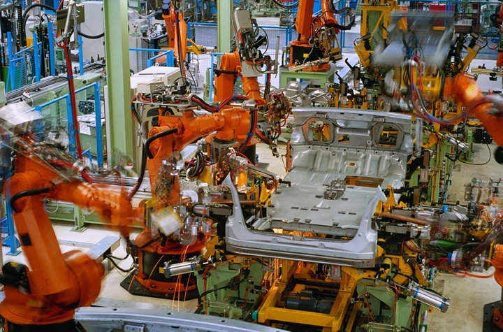 Real-Time KPI Dashboards: Lessons from the Top 10 Car Makers