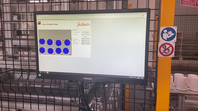 Matrox Design Assistant X software displayed on screen, used for image acquisition and analysis